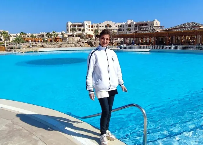 Soma Breeze Sea And Golf View Apartment Hurghada